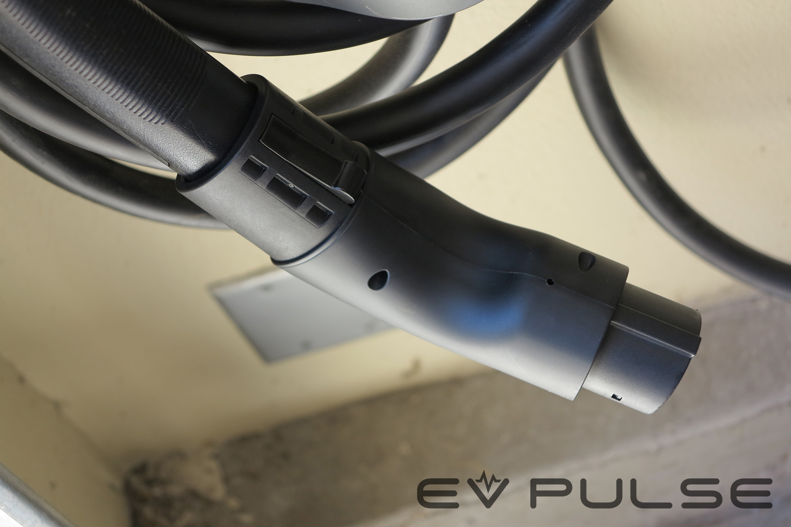 Lectron Tesla to J1772 charging adapter hands-on review - EV Pulse