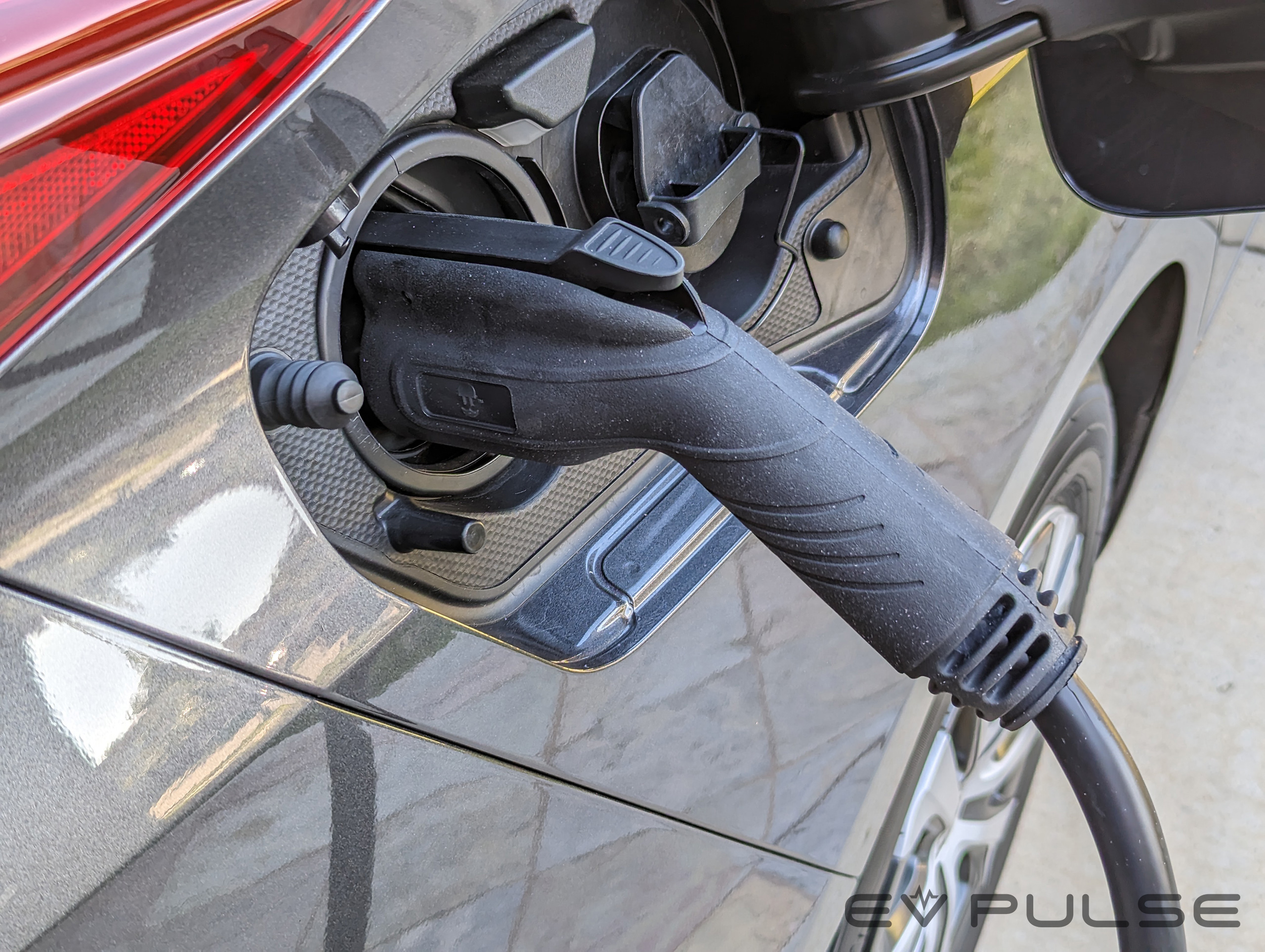 Wallbox Pulsar Plus home EV charger hands-on review - EV Pulse