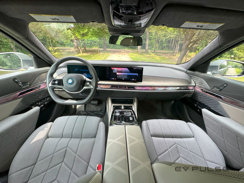 2023 BMW i7 xDrive60 45