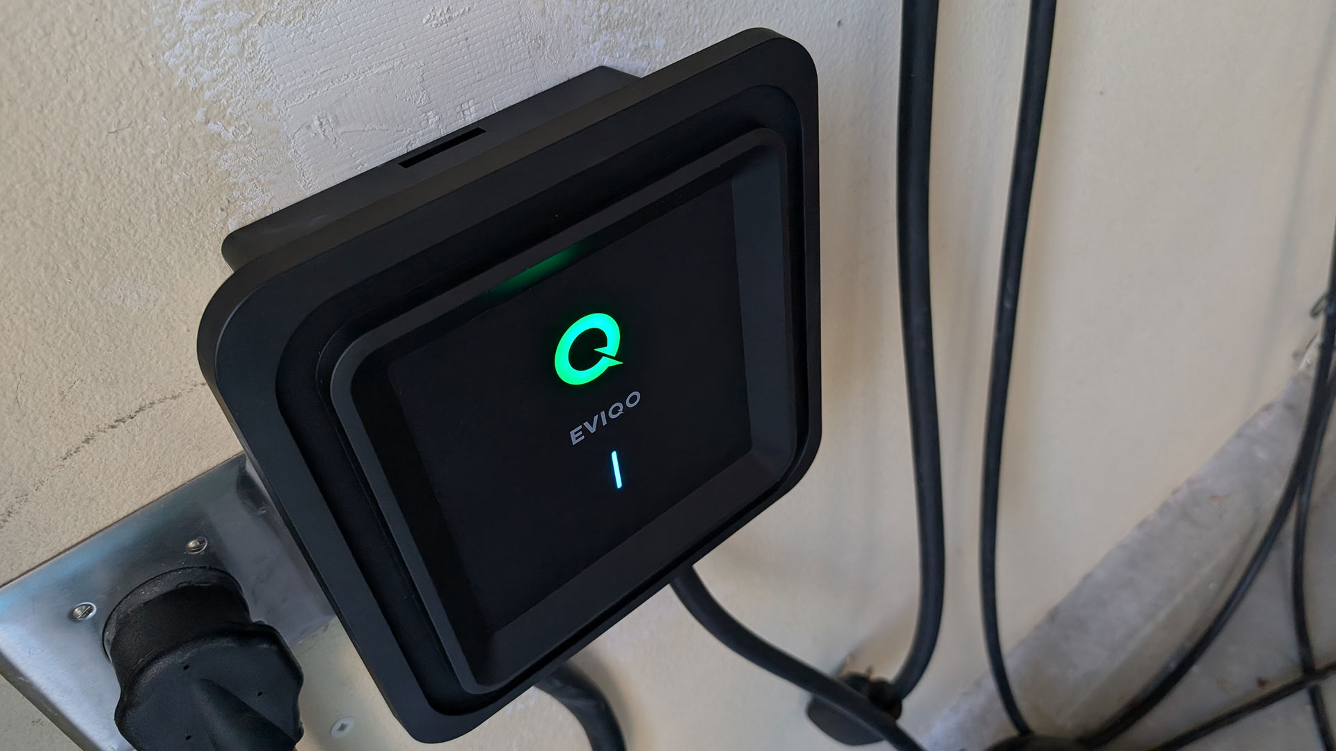 EVIQO Home EV Charger | Photo credit: Jason Siu / EV Pulse
