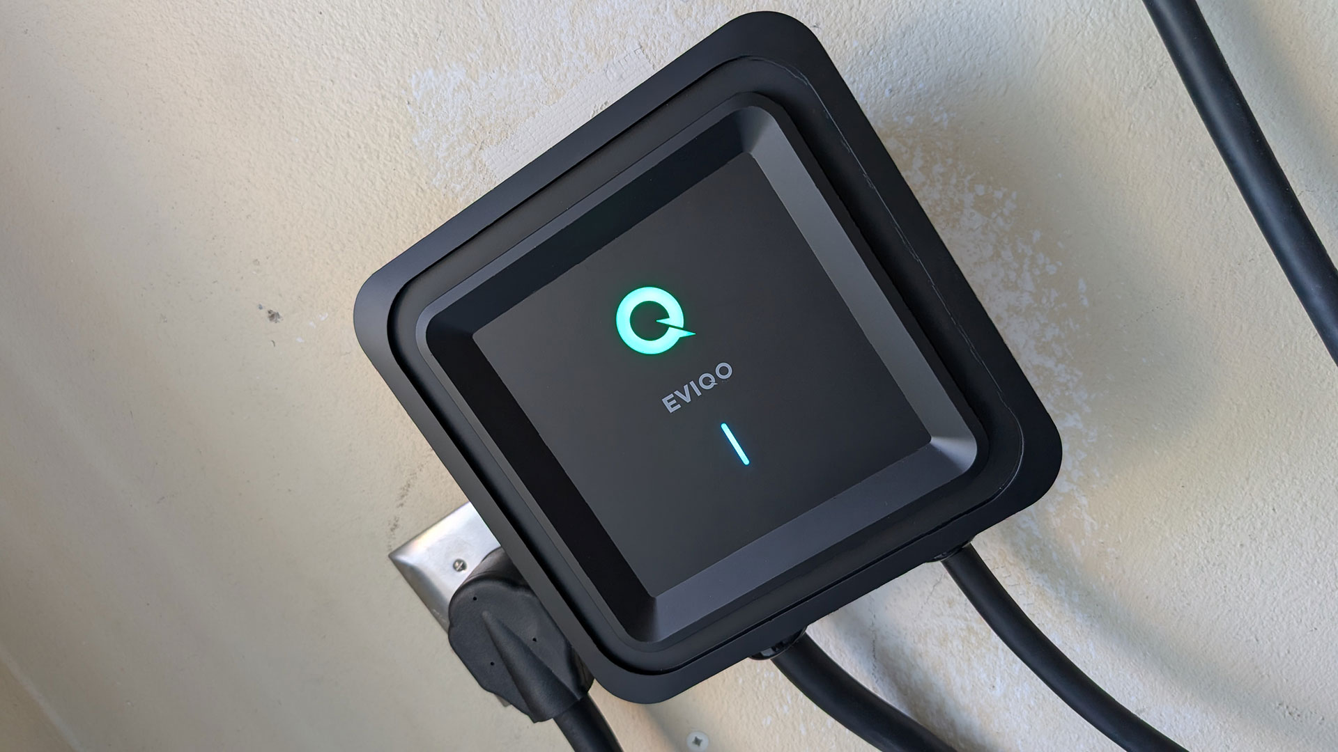 EVIQO Home EV Charger | Photo credit: Jason Siu / EV Pulse