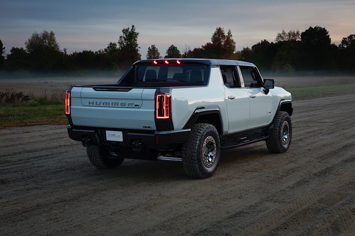 2022 GMC HUMMER EV 013 1