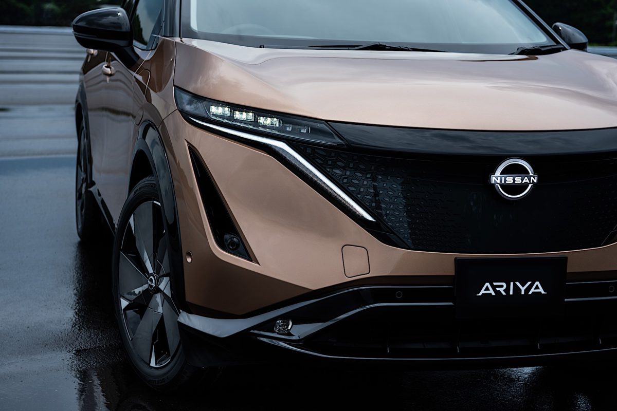 Nissan Ariya exterior front 4 1