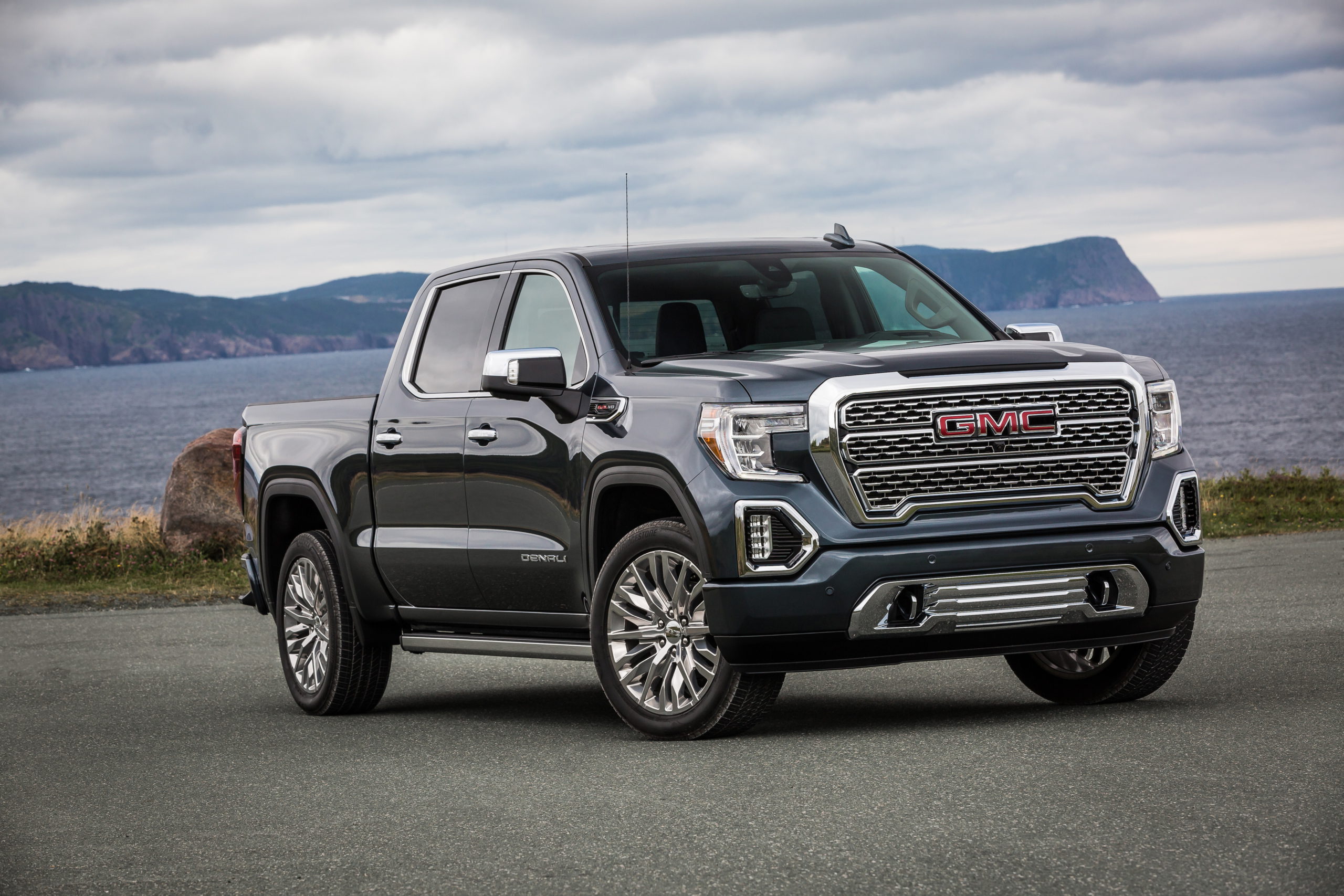 Dealer meeting reveals GMC Sierra EV coming soon: Report - EV Pulse