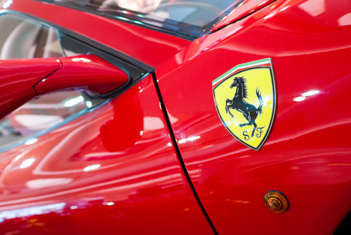 ferrari badge scaled