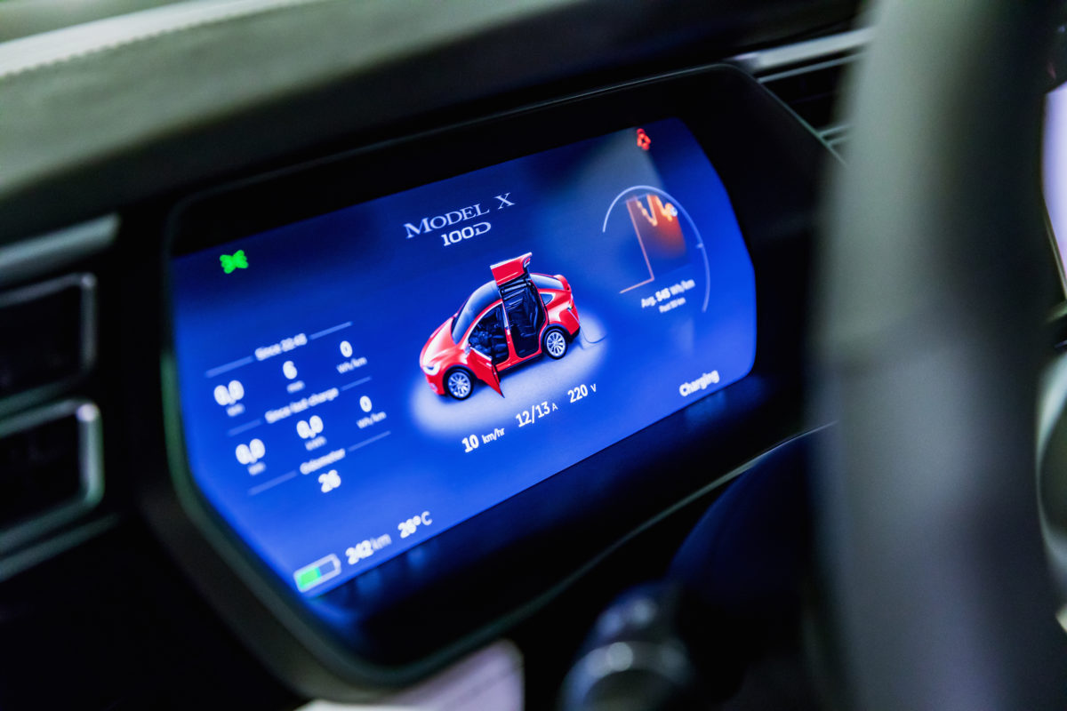 tesla model x instrument cluster scaled