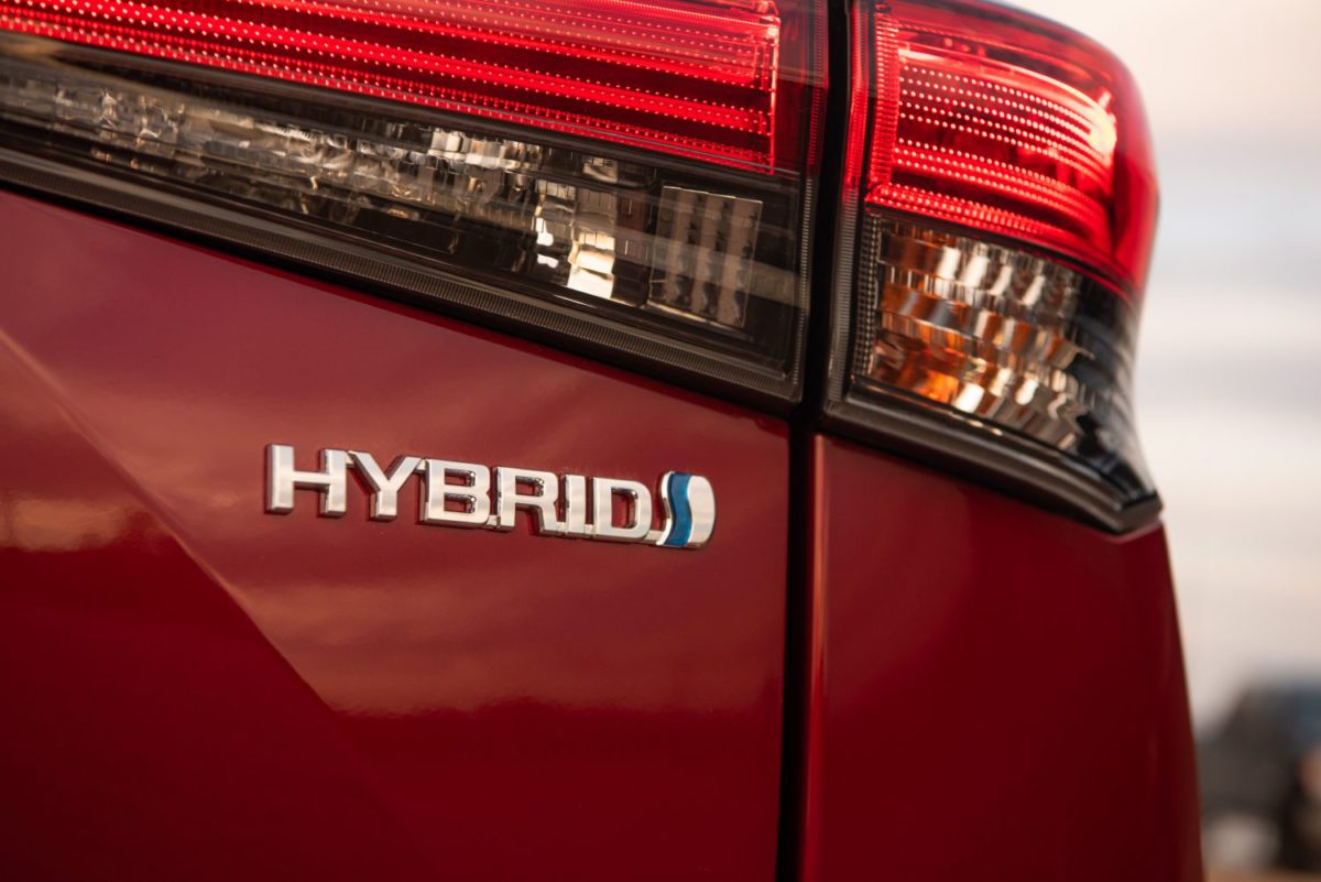2021 Toyota Highlander Platinum Hybrid AWD Ruby Flare Pearl 012