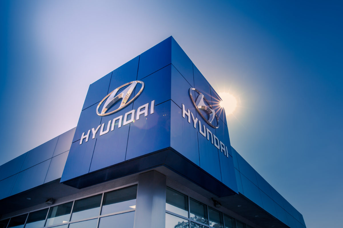 hyundai logo scaled