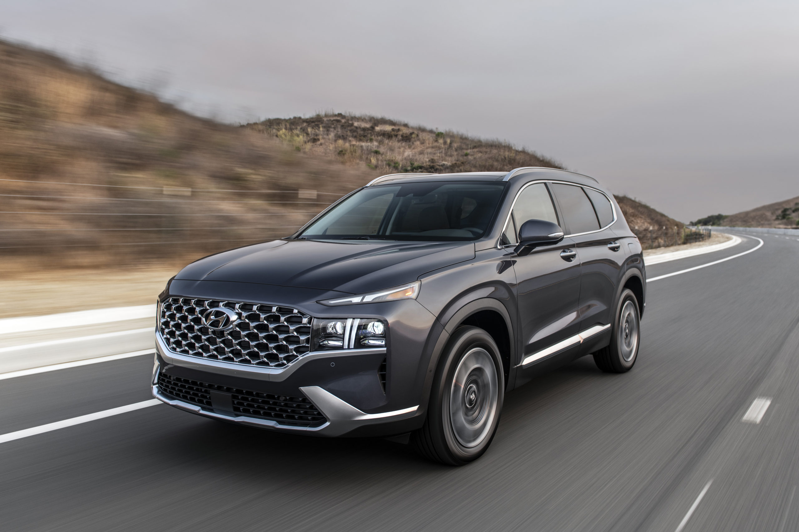 2021 Hyundai Santa Fe Hybrid receives its official EPA fuel economy ...