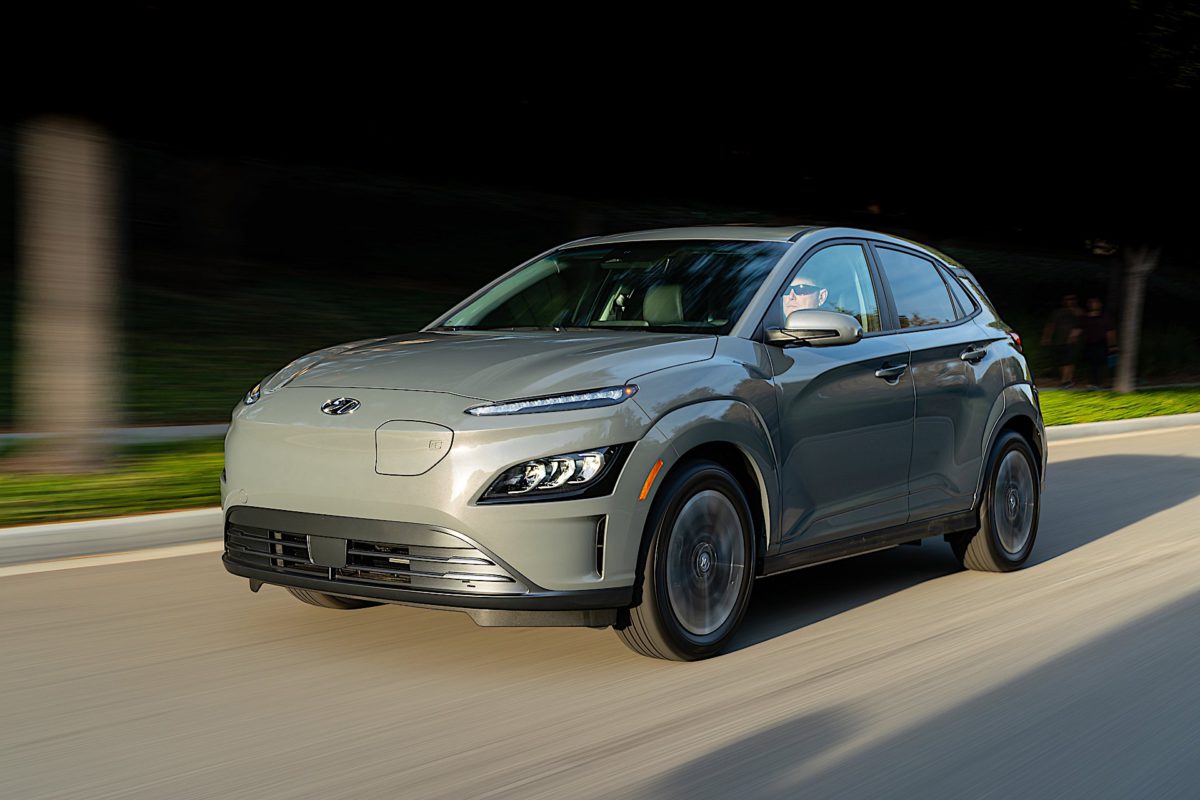 2022 Hyundai Kona Electric Large 44707 2022KonaElectric 1