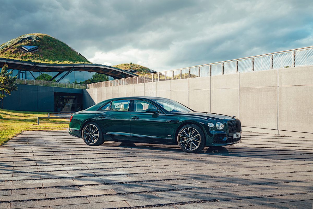 Flying Spur Hybrid 1 1