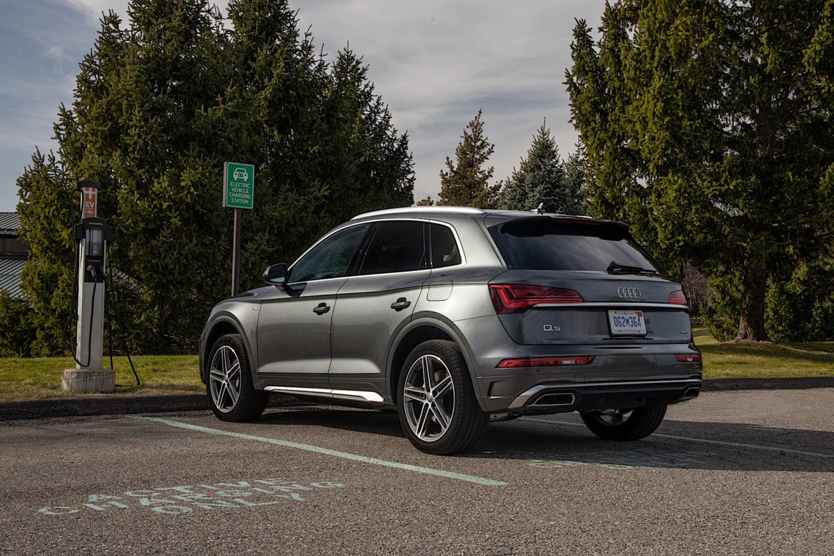 Large 8215 2021AudiQ555TFSIequattro