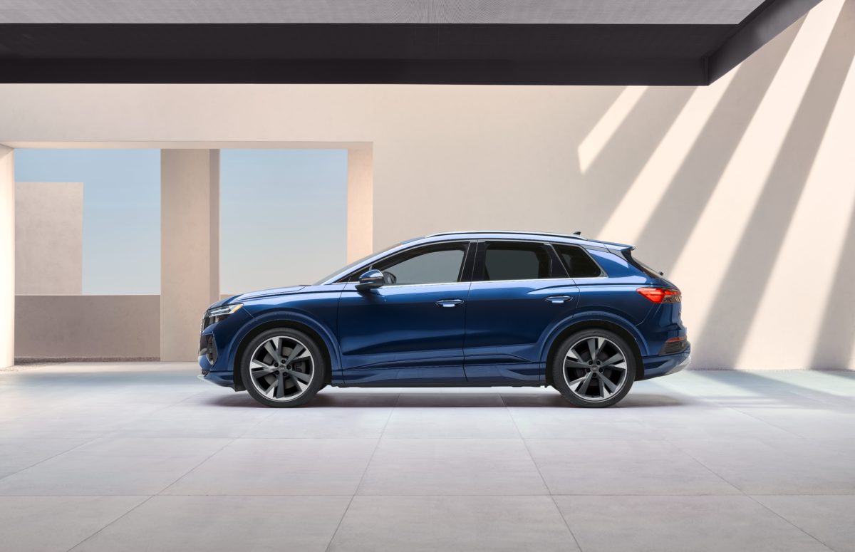 8921 2022AudiQ4e tronEuropeanmodelshown