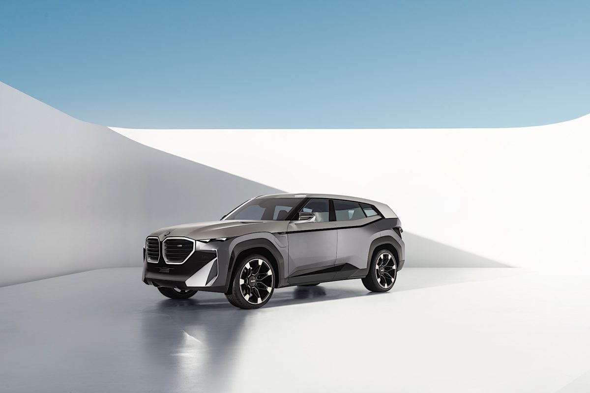 BMW Concept XM 02