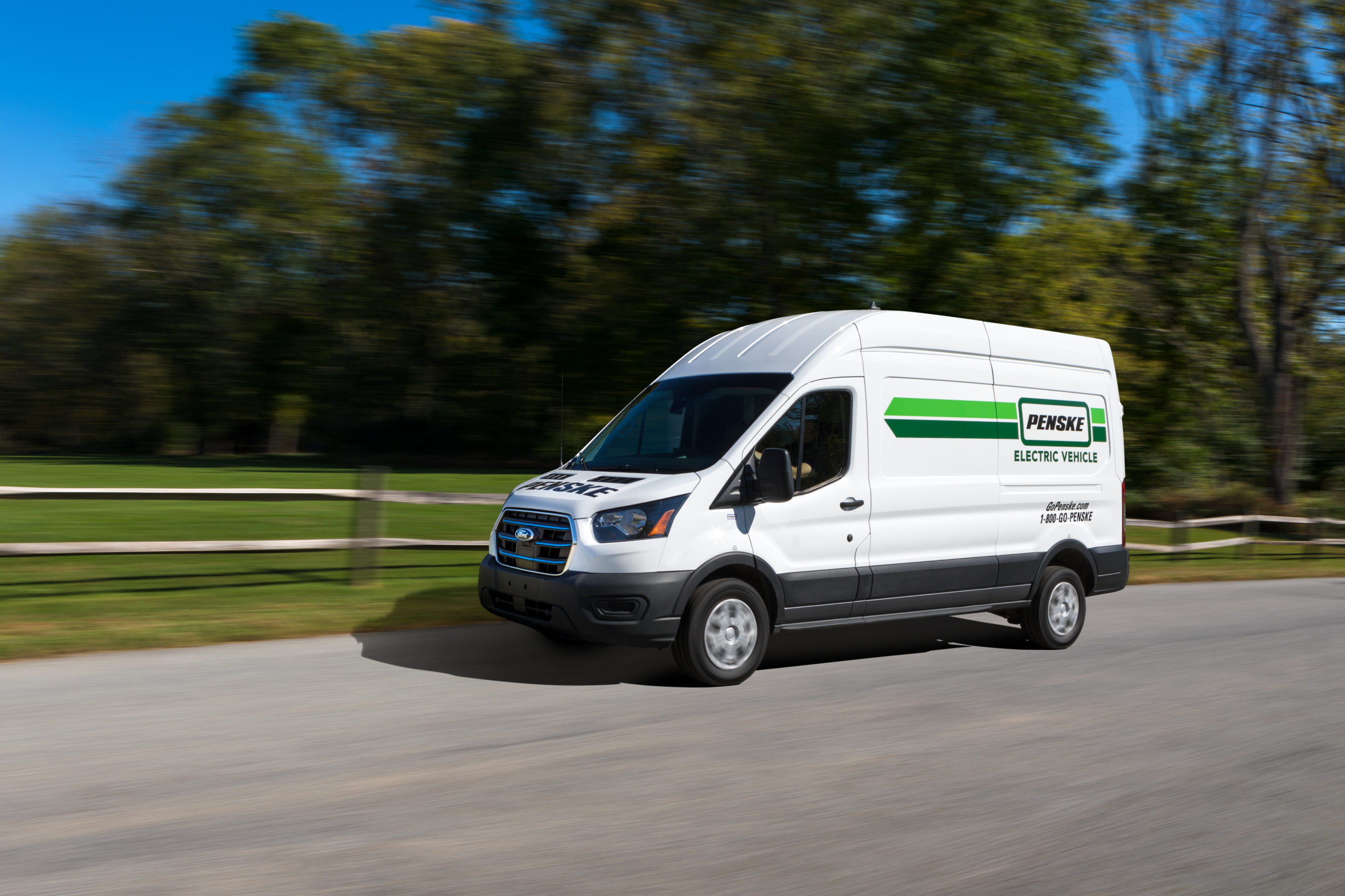 Ford Pro pilot program will help companies integrate the E-Transit into ...