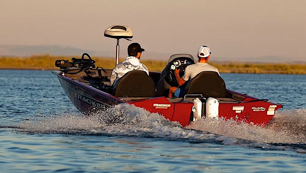 Tracker 175 TXW Pure Watercraft jpg