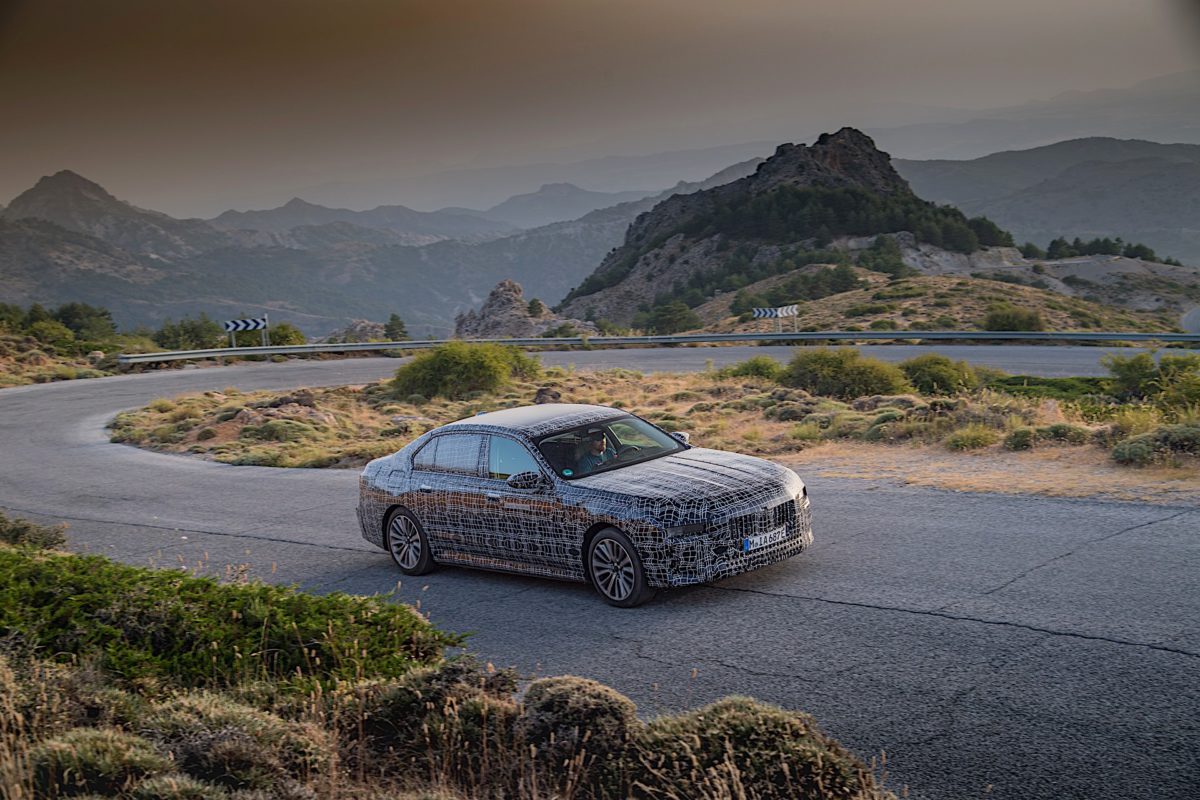 BMW i7 Winter Testing 14 1