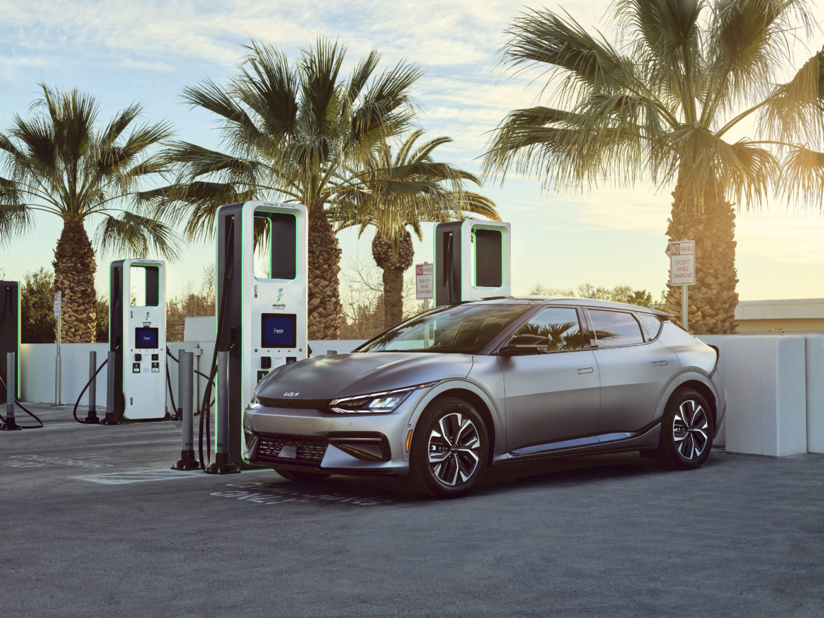 18476 KIA AMERICA COLLABORATES WITH ELECTRIFY AMERICA TO PROVIDE EV6 BUYERS WITH