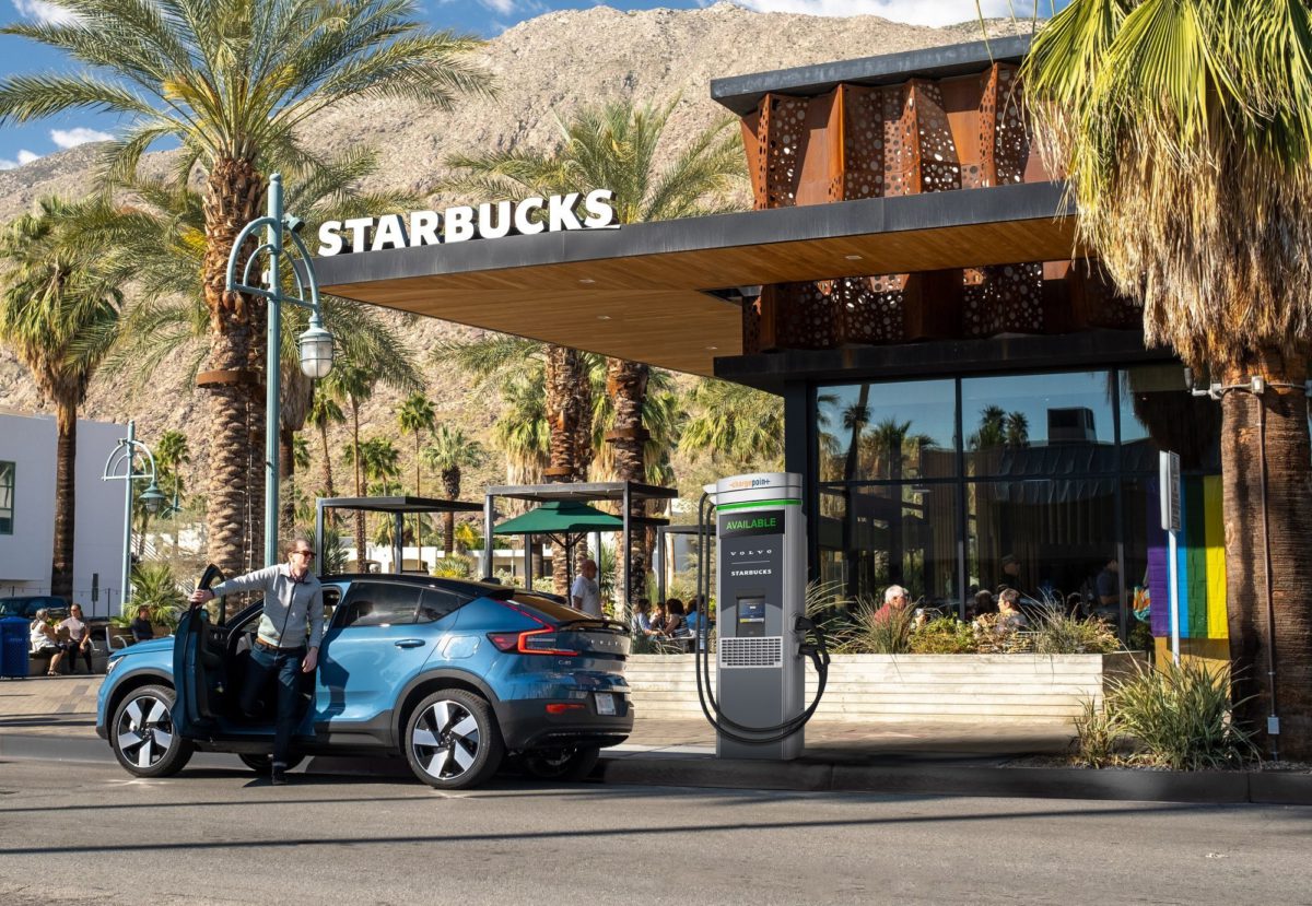 297120 Starbucks C40