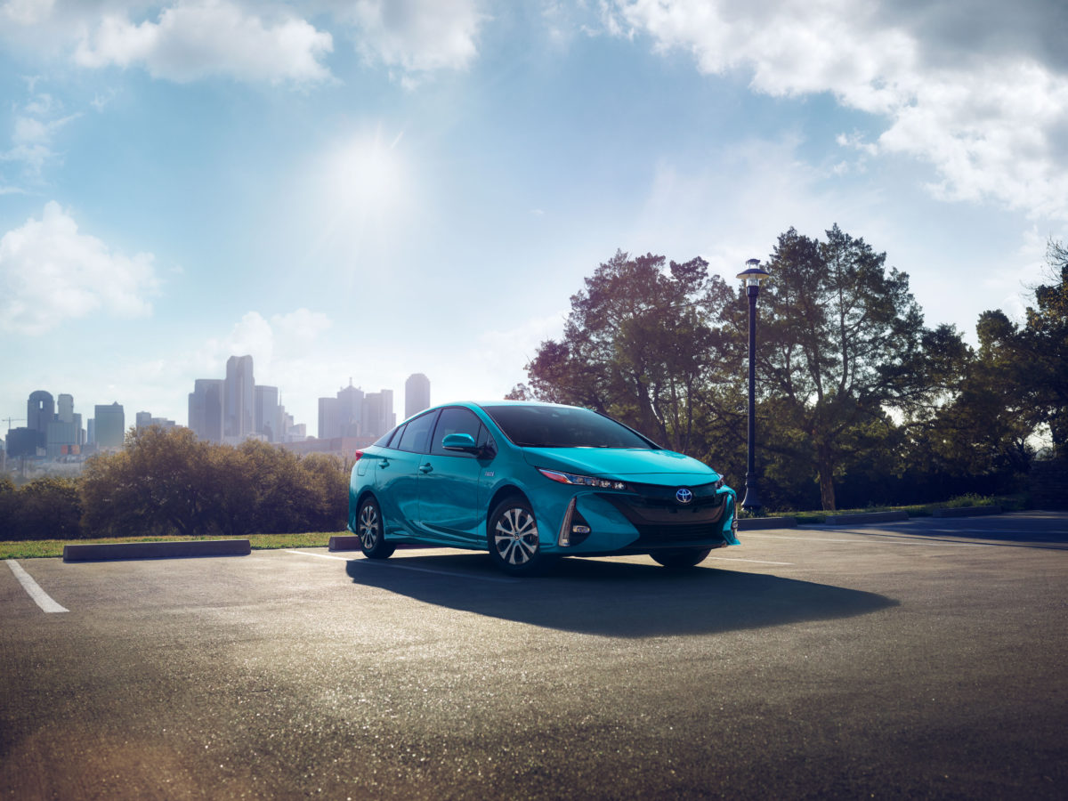 2022 Prius Prime Blue 0001 Scaled