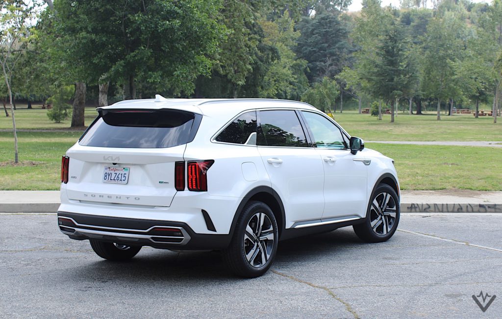 2022 Kia Sorento PHEV Review: Just Right With A Splash Of Extra - EV Pulse