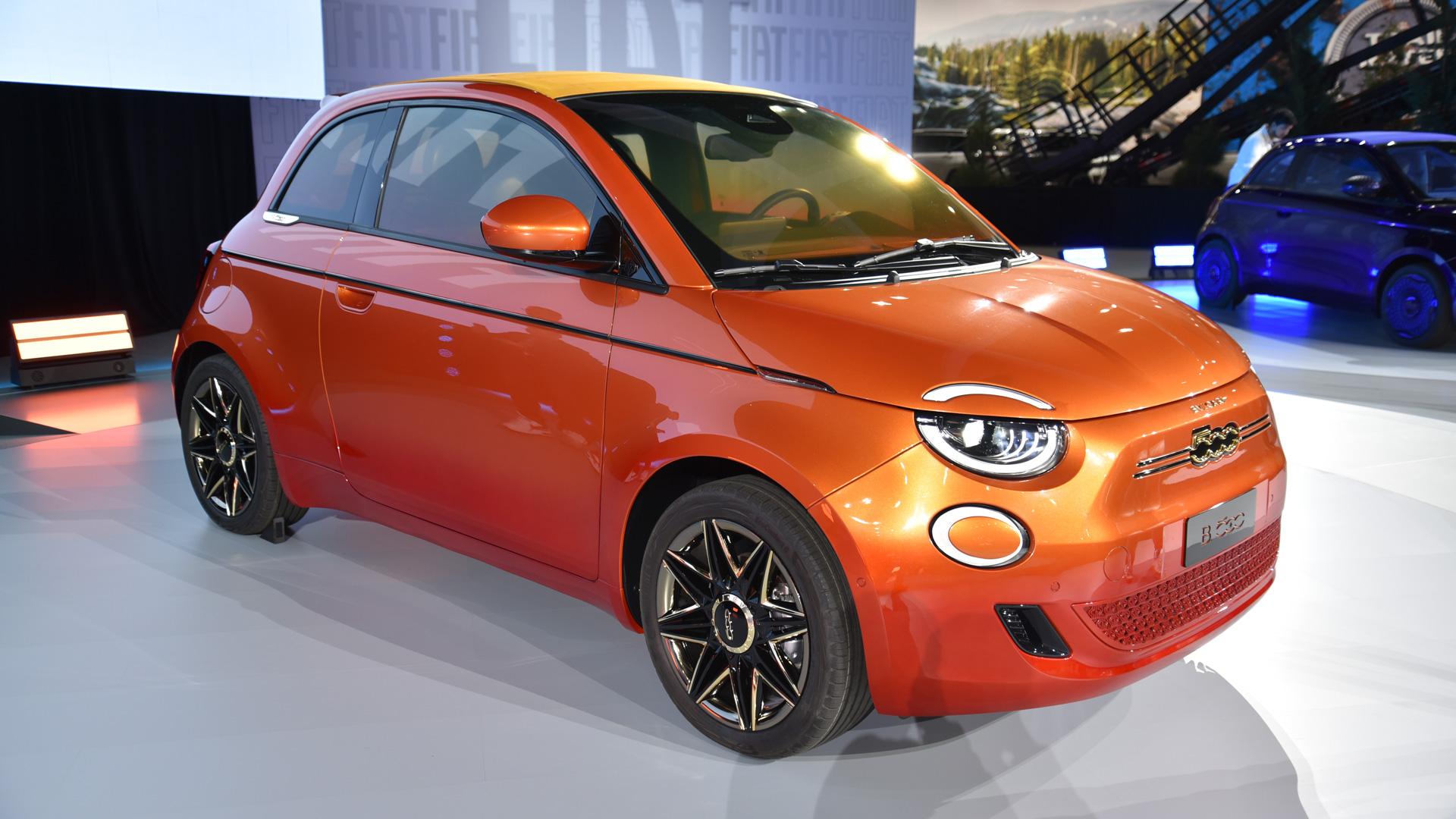 The Fiat 500e Is Returning To The Us In 2024 Ev Pulse