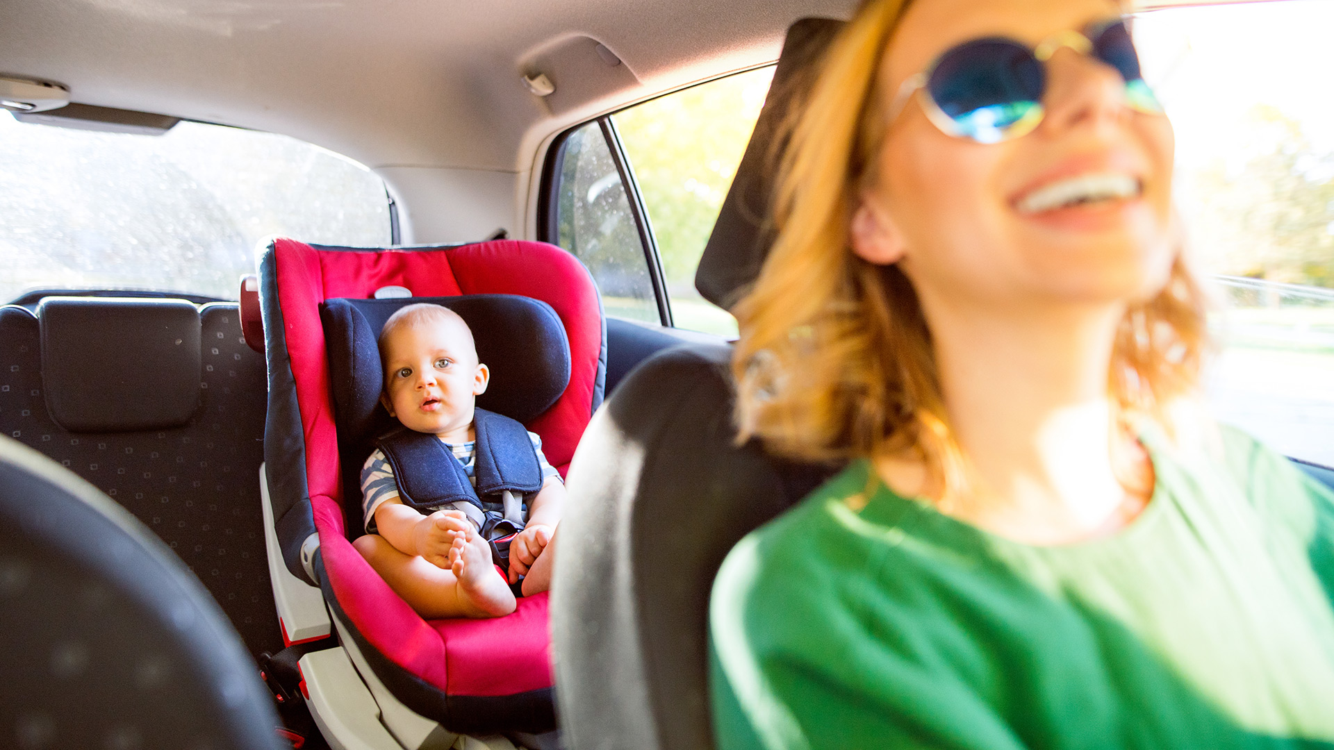 The best baby car mirrors to keep an eye on your little one - EV Pulse