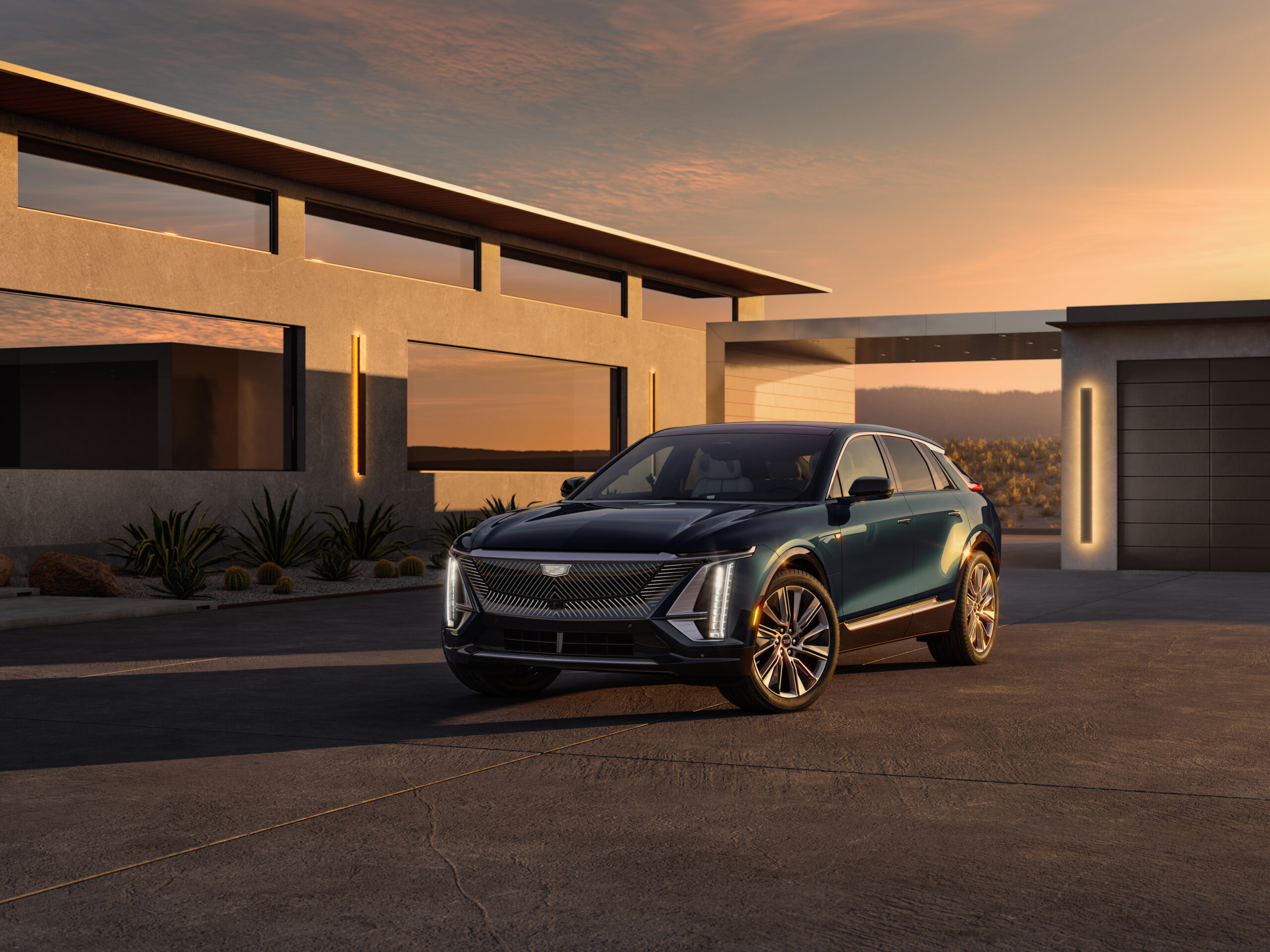 Cadillac obtains full 7,500 tax credit for Lyriq EV after brief pause
